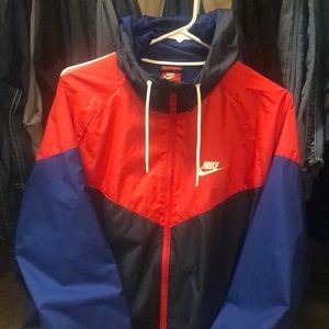 Mens lightweight Nike jacket